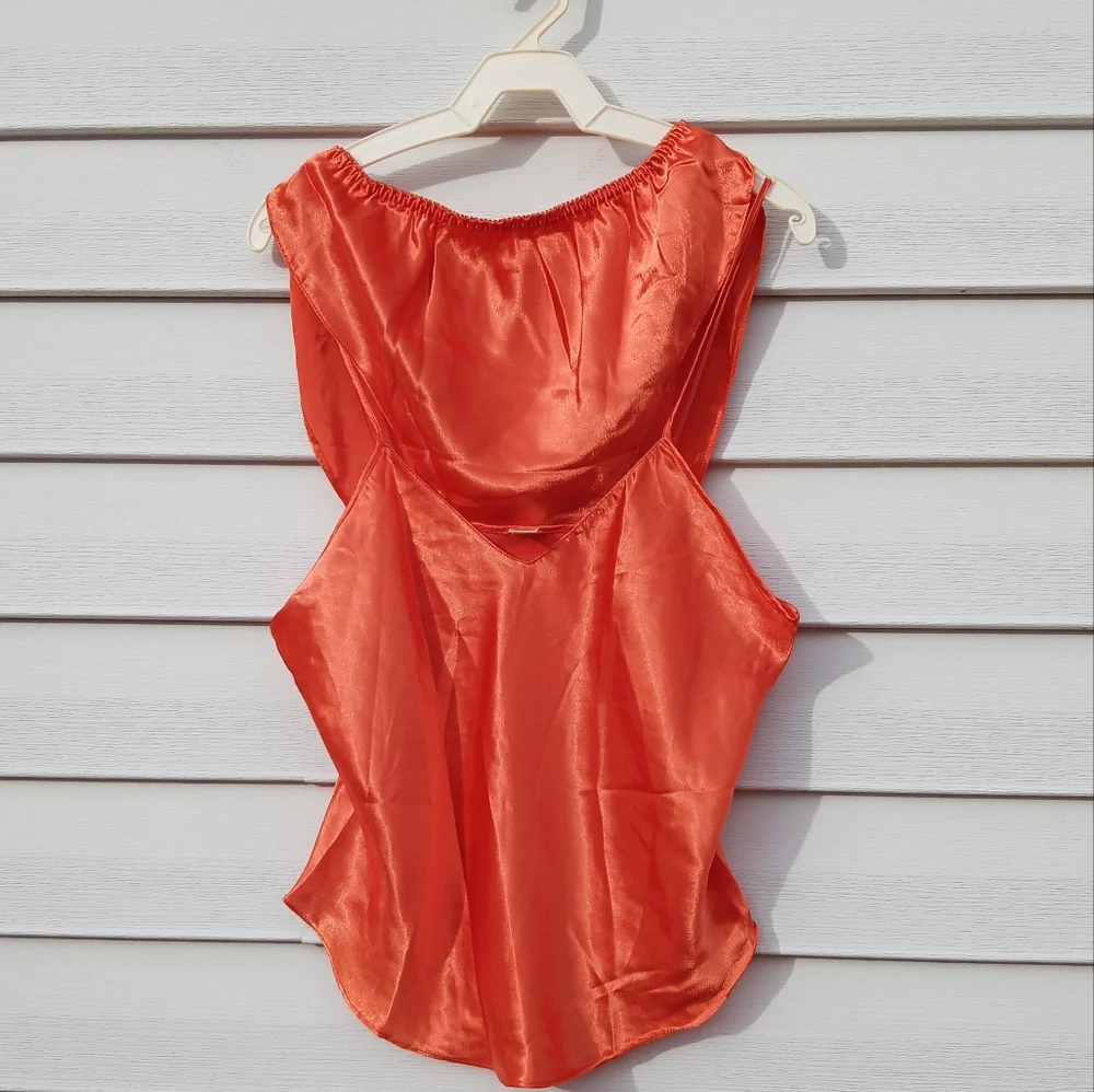 NWOT! Vintage, Orange Bra and Panty Set, High Waisted, Also something in Black - Picture 6 of 7